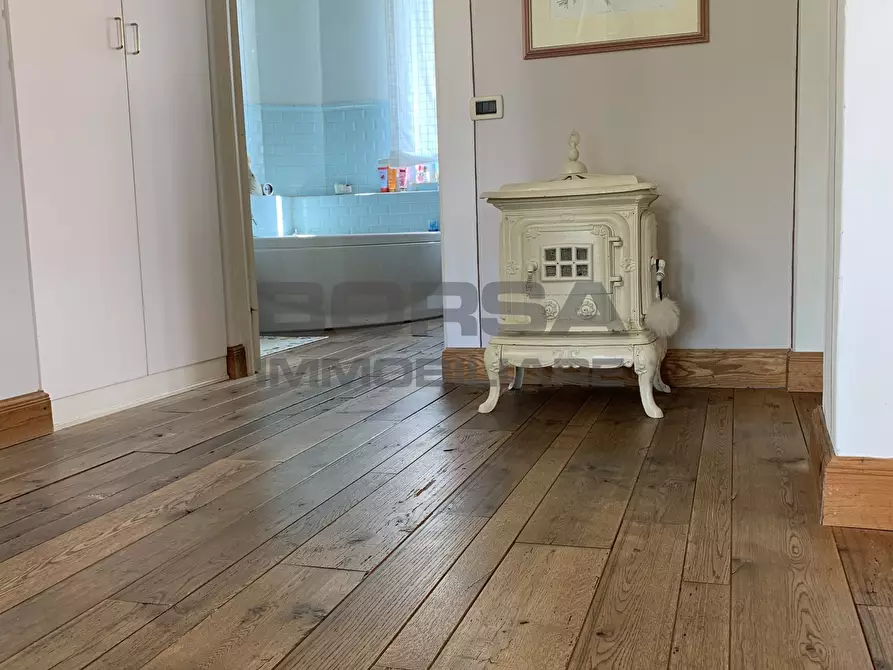 Immagine 12 di Villa in vendita  in Via della chiesa 10 a Cascina