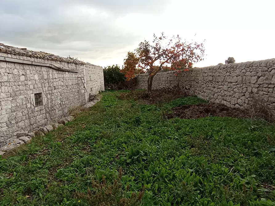 Immagine 4 di Rustico / casale in vendita  a Ragusa