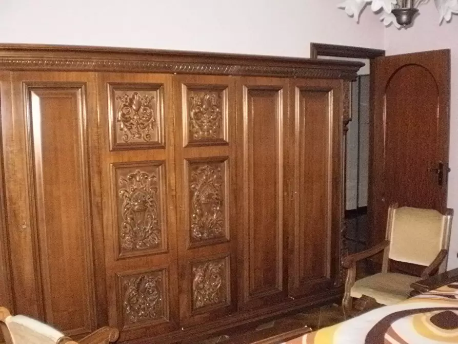 Immagine 14 di Quadrilocale in affitto  a Ragusa