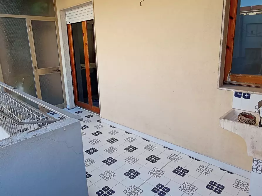 Immagine 19 di Pentalocale in affitto  a Ragusa