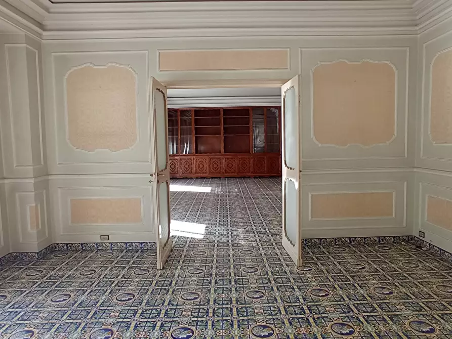 Immagine 11 di Appartamento in vendita  a Ragusa