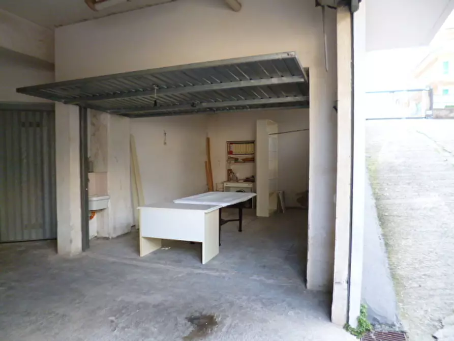 Immagine 22 di Pentalocale in vendita  a Ragusa