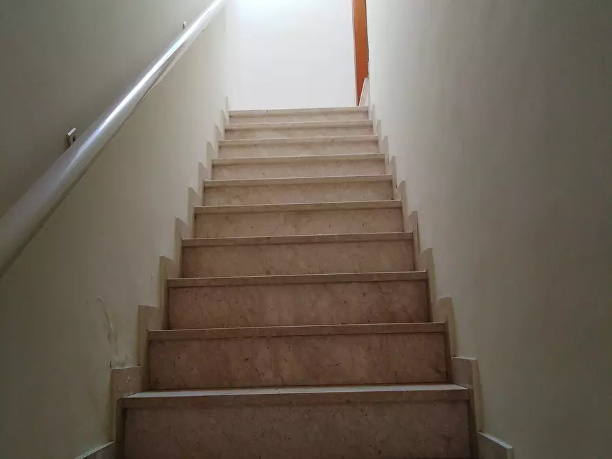 Immagine 6 di Casa indipendente in vendita  a Ragusa