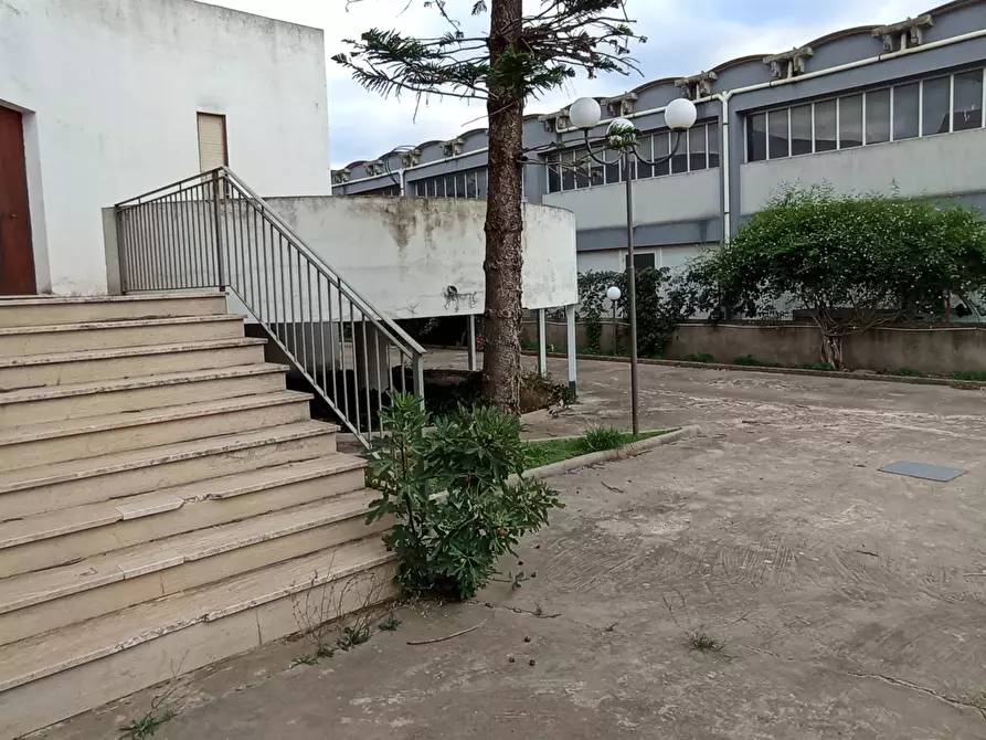 Immagine 29 di Villa in vendita  a Comiso