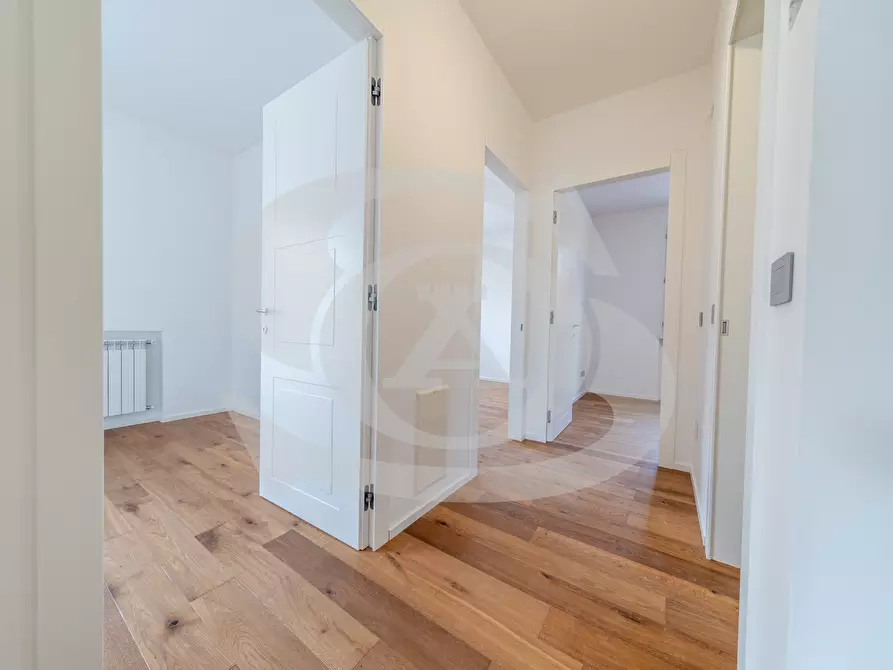 Immagine 8 di Quadrilocale in vendita  in Via degli Anemoni s.n.c. a Ospedaletti