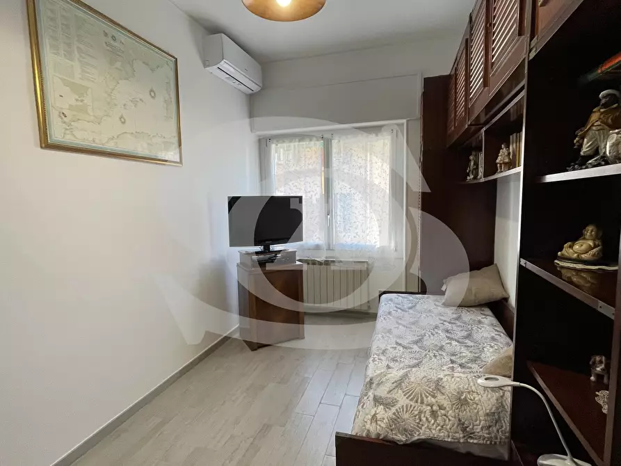 Immagine 11 di Trilocale in affitto  in Via Roma 9 a Ospedaletti