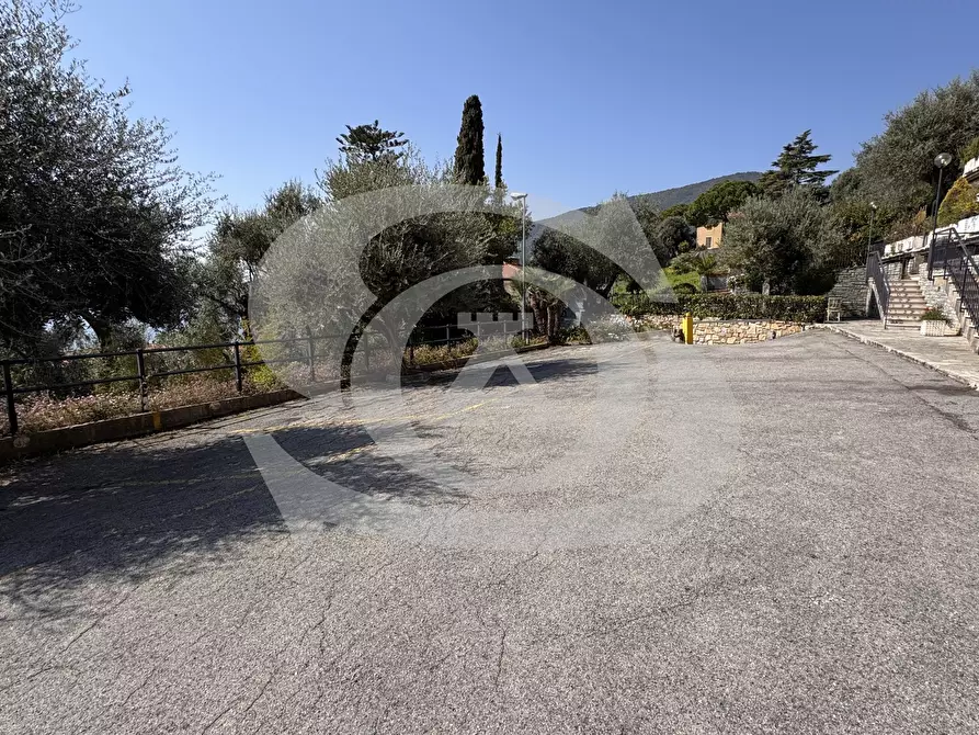 Immagine 31 di Bilocale in vendita  in Via Padre Semeria 54 a Ospedaletti