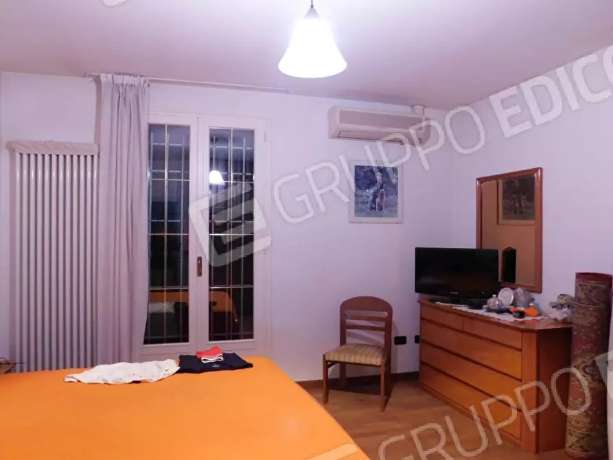 Immagine 5 di Porzione di casa in vendita  a Lugo