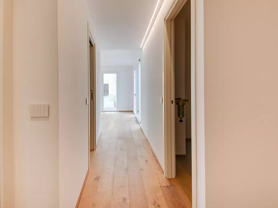 Immagine 44 di Quadrilocale in vendita  in Via L. C. Farini 291 a Cesena