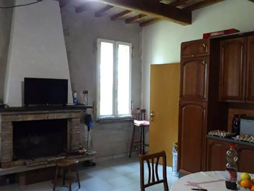 Immagine 2 di Rustico / casale in vendita  a Lugo