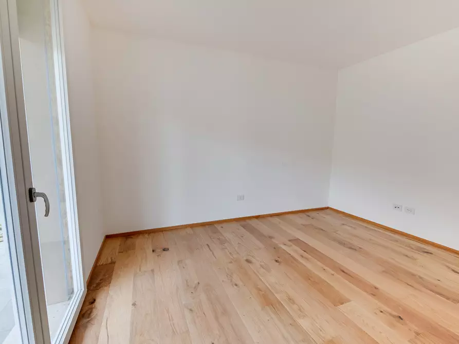 Immagine 28 di Quadrilocale in vendita  in Via L. C. Farini 291 a Cesena