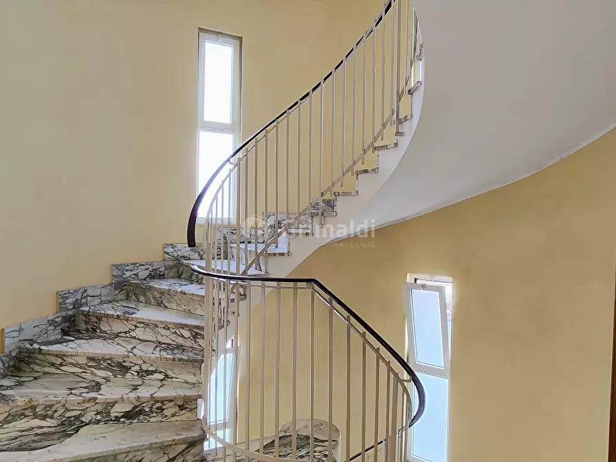 Immagine 7 di Trilocale in vendita  in Viale Giacomo Matteotti 153 a Nettuno