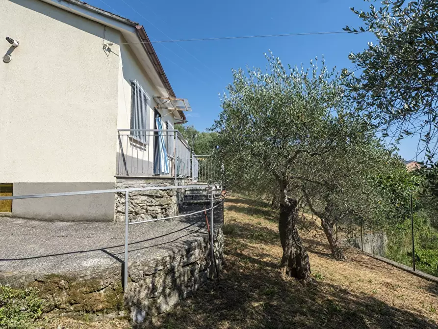 Immagine 9 di Casa indipendente in vendita  in Via Tedisio 133 a Lavagna