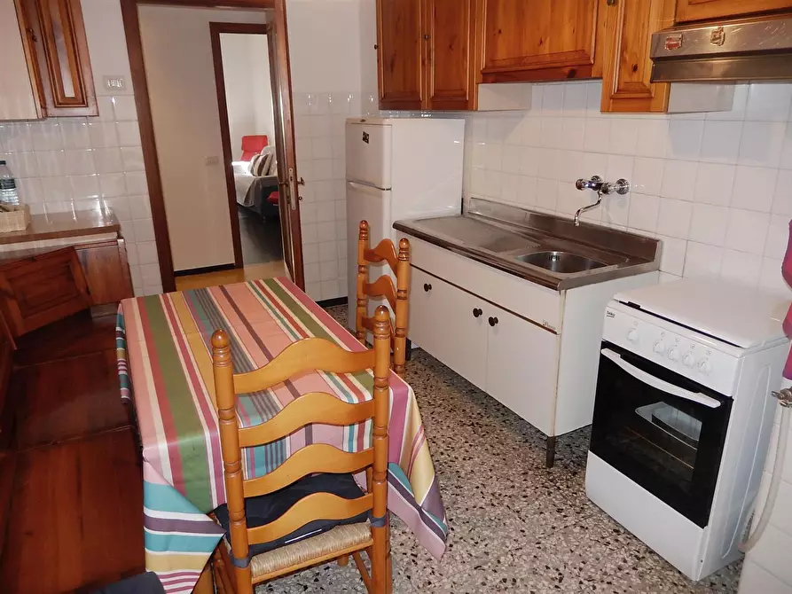 Immagine 4 di Quadrilocale in affitto  in Via della Chiusa 103 a Sestri Levante
