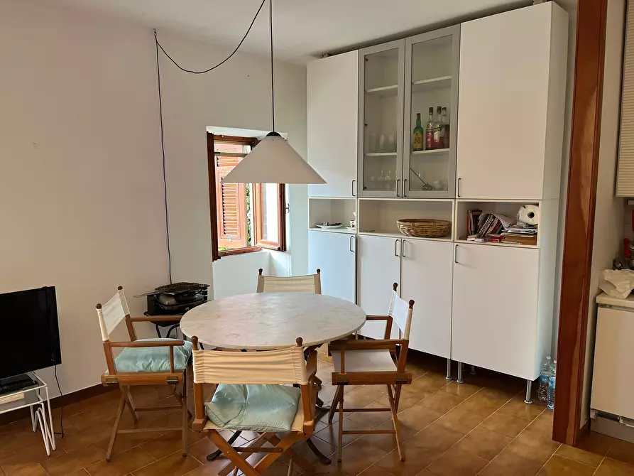 Immagine 8 di Bilocale in vendita  in Strada Statale 1 7 a Deiva Marina