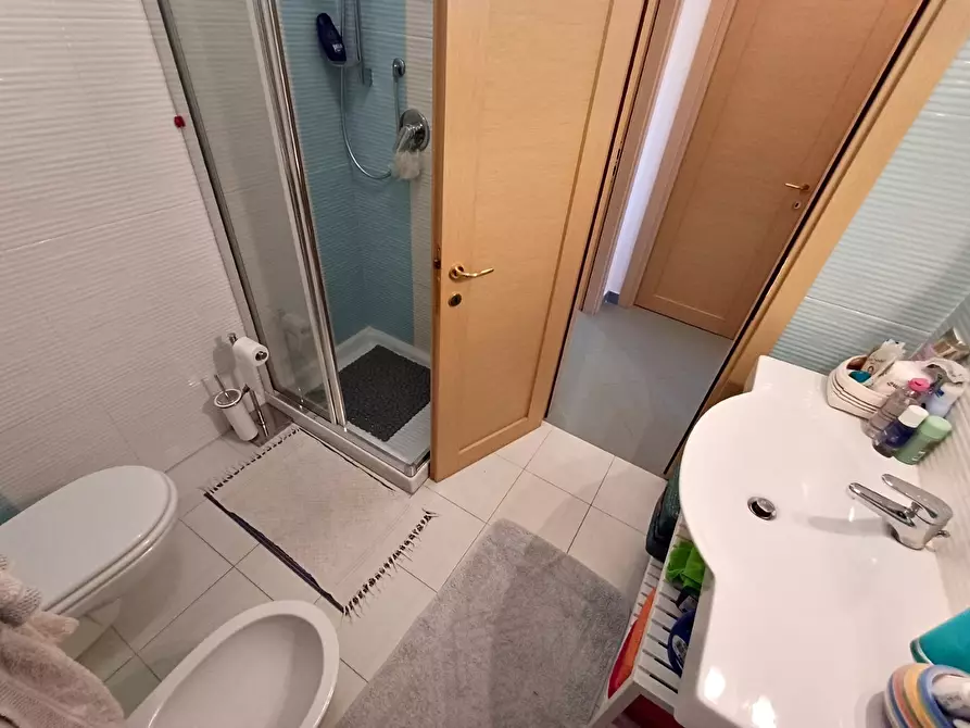 Immagine 5 di Trilocale in vendita  in Via Novara 2 a Sestri Levante