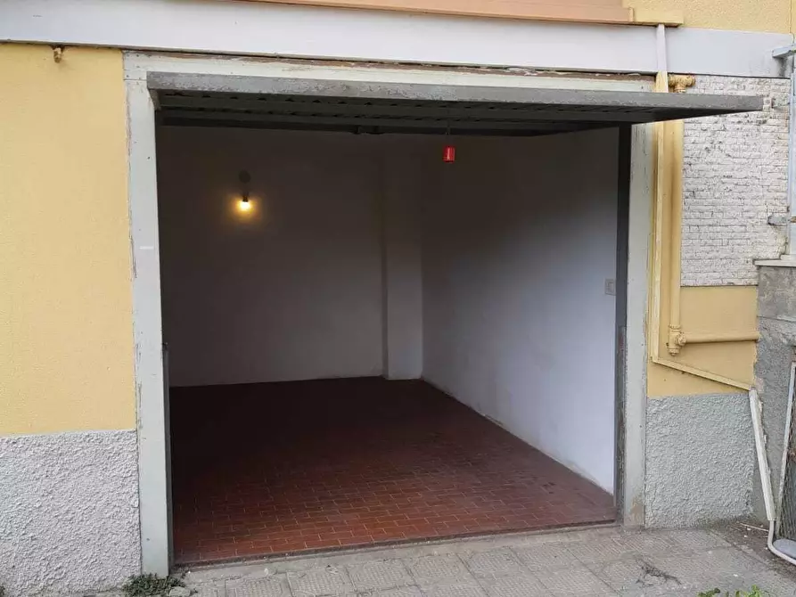 Immagine 5 di Garage in vendita  in Via Antica Romana Occidentale 27 a Sestri Levante