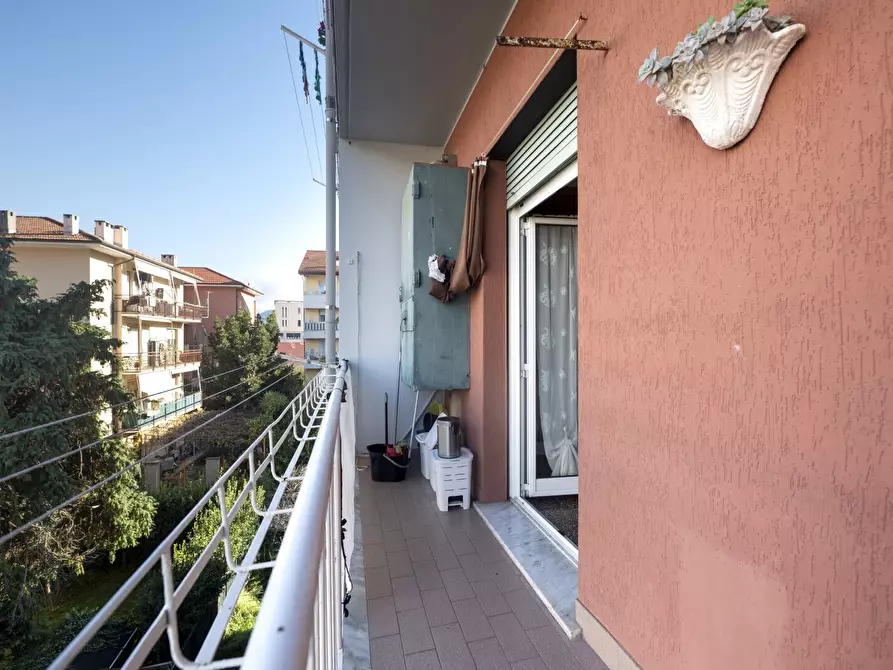 Immagine 11 di Appartamento in vendita  in Via Piacenza 2 a Sestri Levante