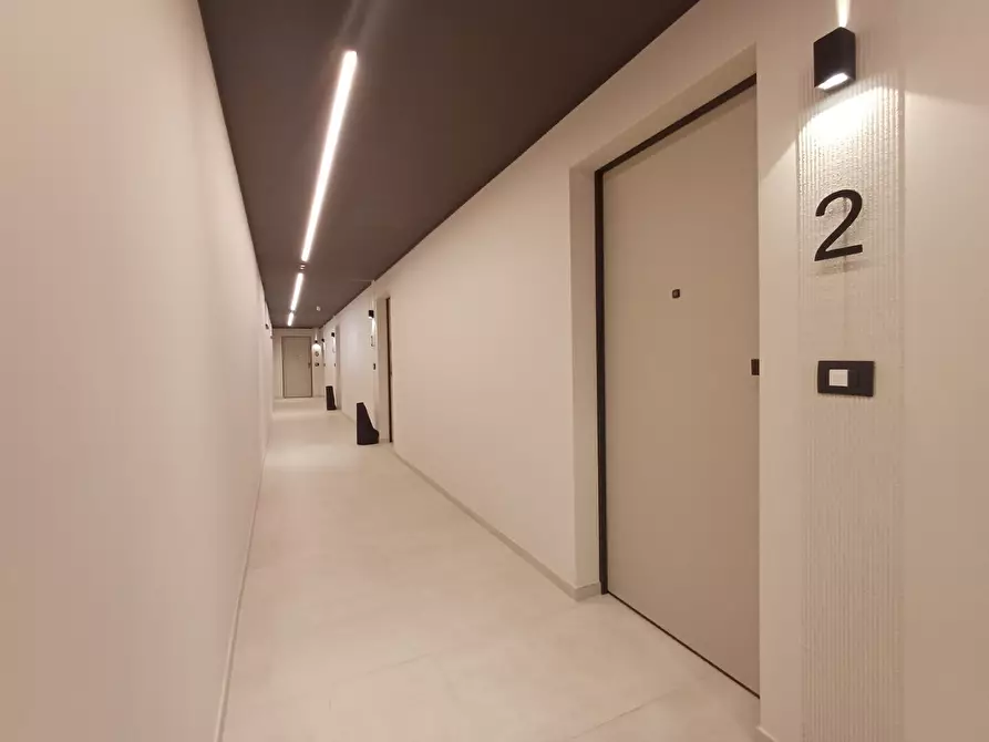 Immagine 3 di Loft/Open space in vendita  in Viale Dante Alighieri 31 a Sestri Levante