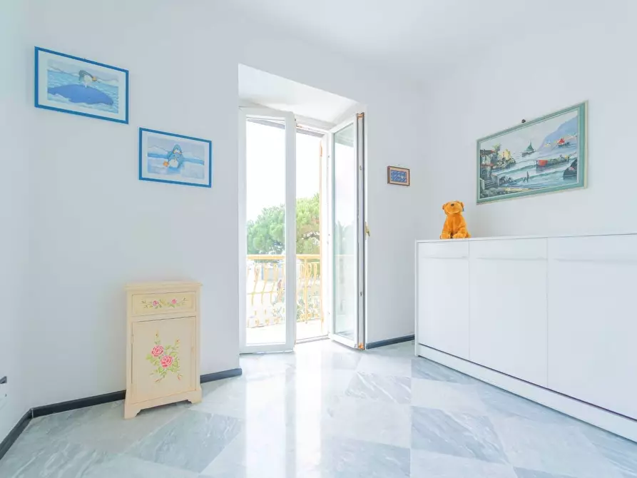 Immagine 3 di Trilocale in vendita  a Sestri Levante