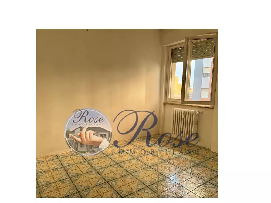 Immagine 8 di Pentalocale in vendita  a Livorno