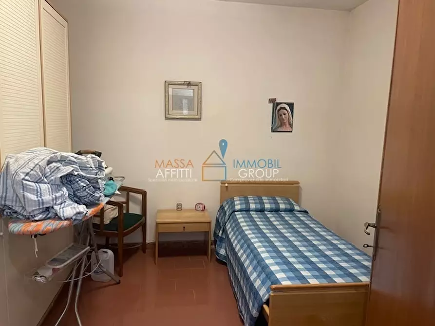 Immagine 41 di Porzione di casa in vendita  in Via San Francesco 11 a Massa