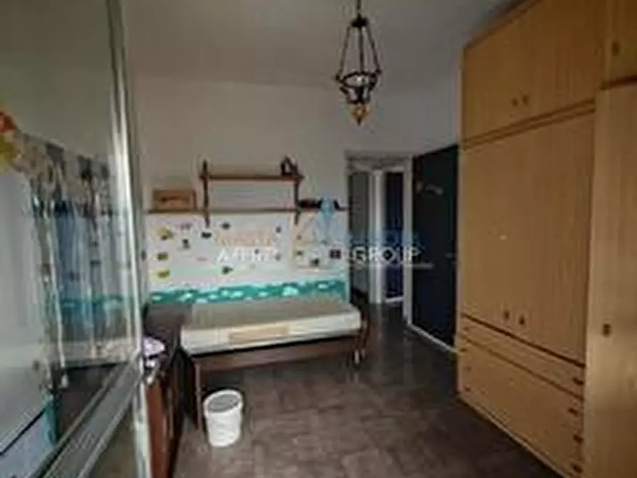 Immagine 19 di Quadrilocale in vendita  in Via Fossone 31 a Massa