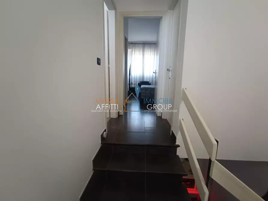 Immagine 73 di Porzione di casa in vendita  in Via del Conte 30 a Montignoso