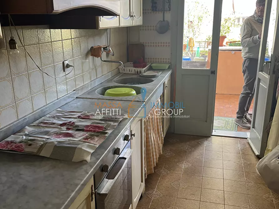 Immagine 3 di Casa indipendente in vendita  in Via Crocello 43 a Massa