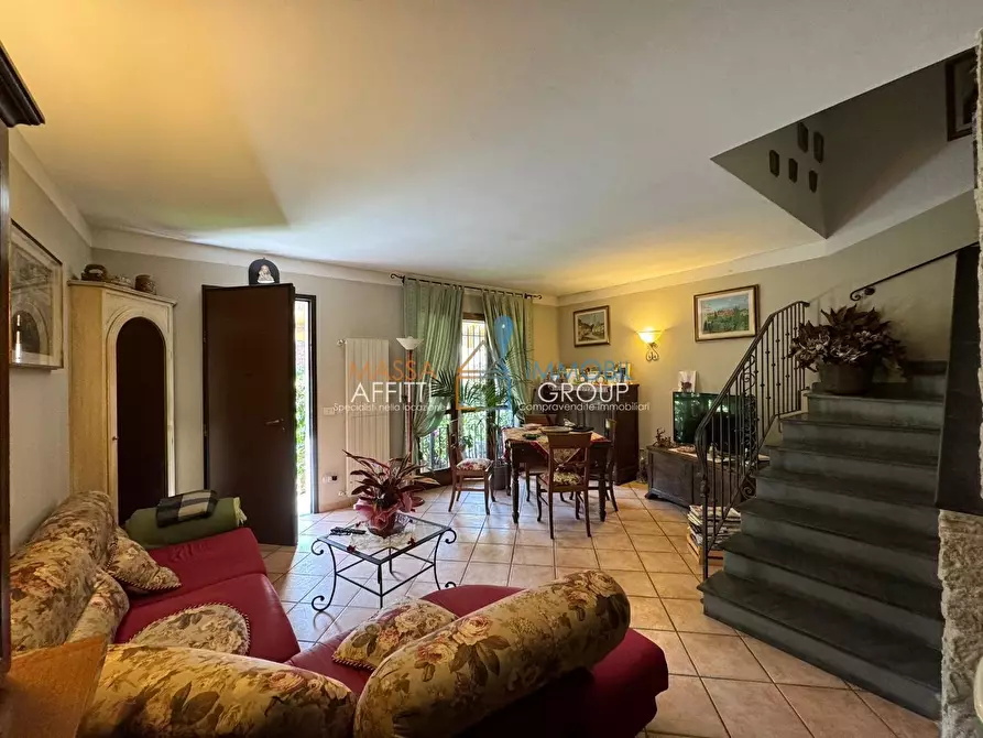 Immagine 14 di Villetta a schiera in vendita  in Via Don Giovanni Minzoni 216 a Seravezza