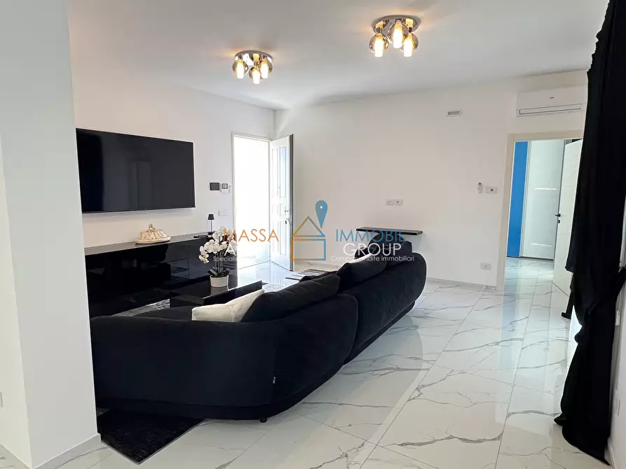 Immagine 9 di Villa in vendita  in Via Vaiana 91 a Pietrasanta