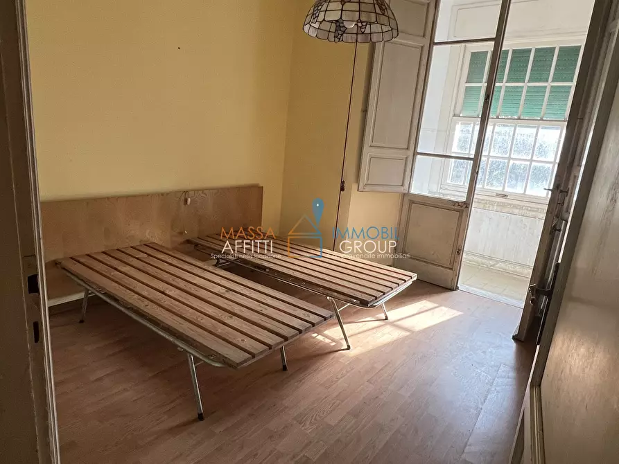 Immagine 15 di Pentalocale in vendita  in Via Benedetto Croce 11 a Massa