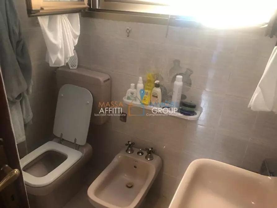 Immagine 48 di Villetta a schiera in vendita  in Via Puliche 308 a Massa