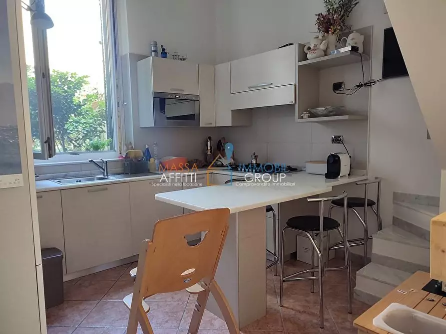 Immagine 14 di Quadrilocale in vendita  in Via Don Minzoni 5 a Carrara