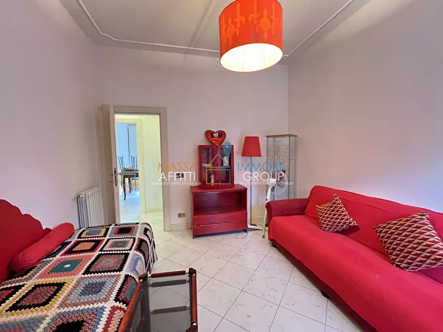 Immagine 12 di Porzione di casa in vendita  in Via dei Lecci 3 a Massa