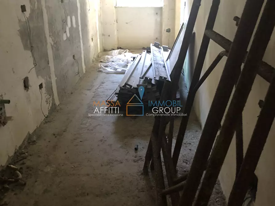 Immagine 7 di Villetta a schiera in vendita  in Via della Posta 43 a Massa