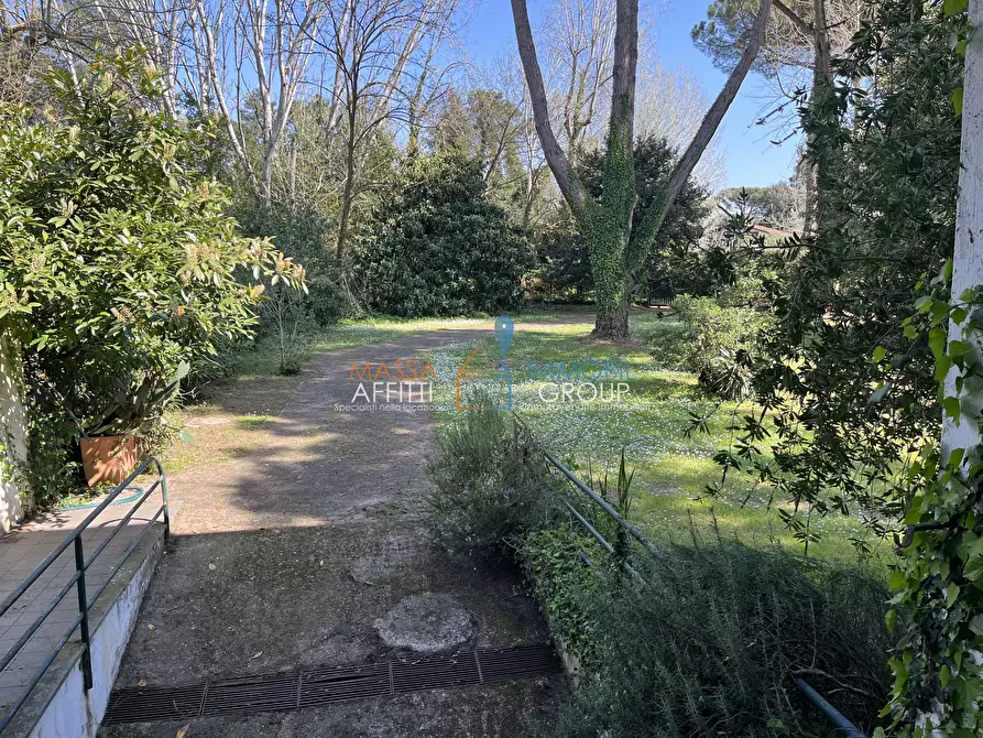 Immagine 23 di Porzione di casa in vendita  in Via dei Pioppi 6 a Massa