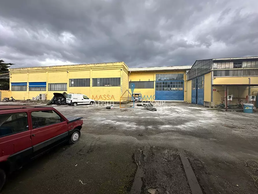 Immagine 12 di Attività artigianale in vendita  in Via Acquale 25 a Massa