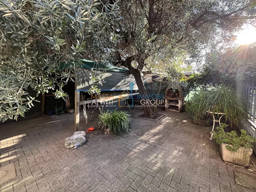 Immagine 2 di Bilocale in vendita  in Via Paolini 9 a Massa