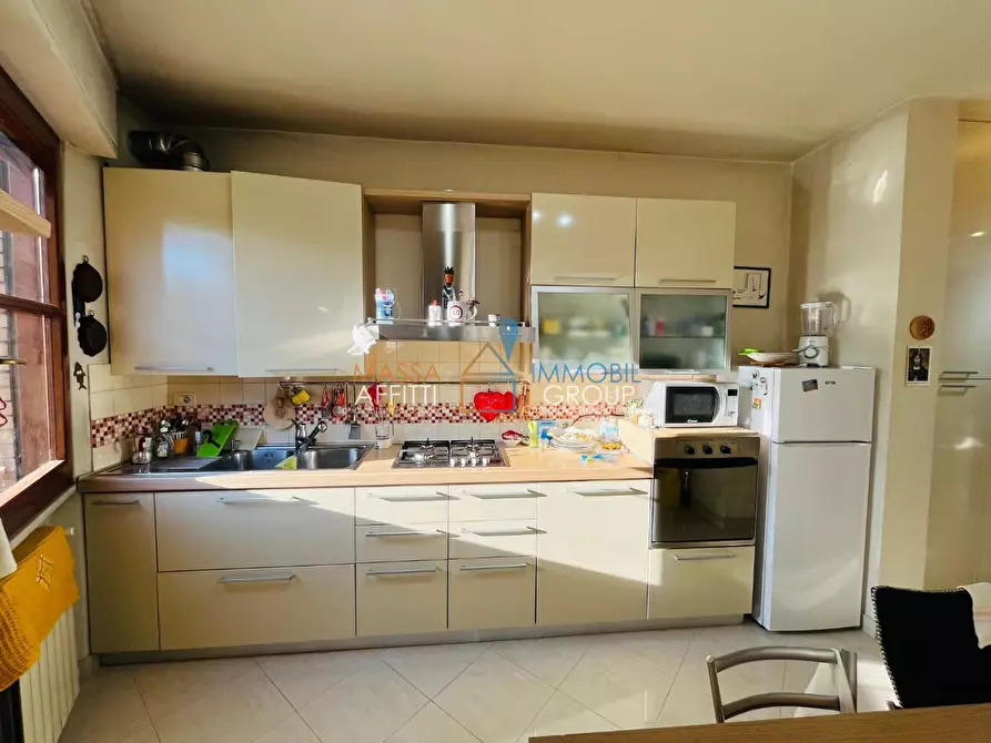 Immagine 4 di Pentalocale in vendita  in Via San Giuseppe Vecchio 182 a Massa