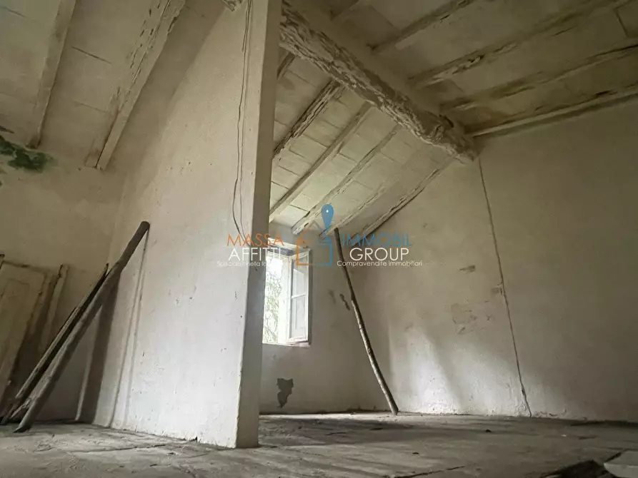 Immagine 33 di Casa semindipendente in vendita  in Via Monte Grappa 1 a Stazzema