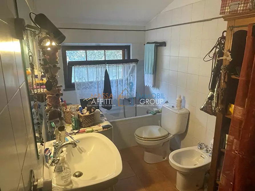 Immagine 39 di Casa indipendente in vendita  in Via San Vitale 7 a Massa