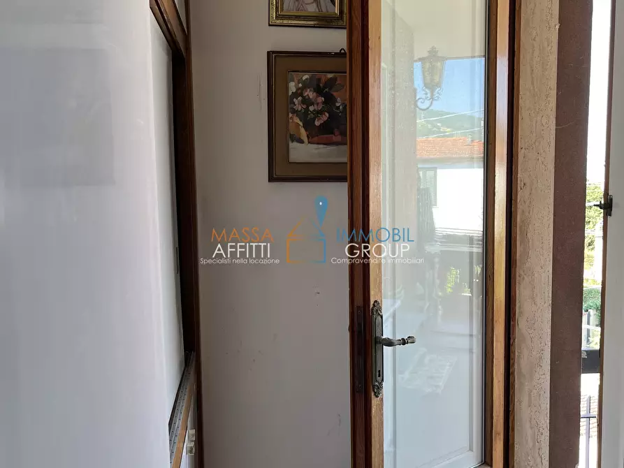 Immagine 9 di Porzione di casa in vendita  in Via Foce 34 a Massa
