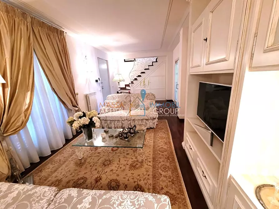 Immagine 4 di Appartamento in vendita  in Villaggio Apuano 51 a Massa