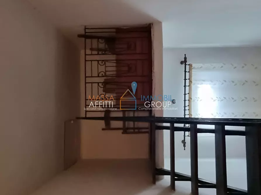 Immagine 10 di Casa indipendente in vendita  in via luigi del mancino 20 a Massa