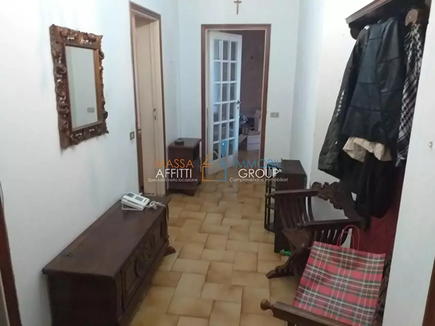 Immagine 10 di Pentalocale in vendita  in Via Benedetto Croce 157 a Massa