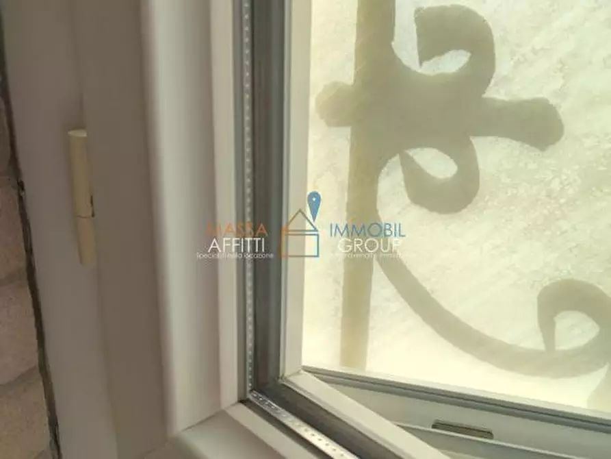 Immagine 9 di Quadrilocale in vendita  in Via Don Minzoni 5 a Carrara