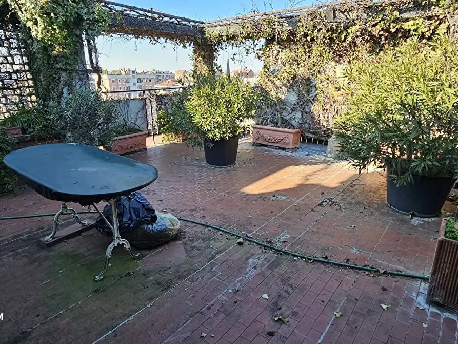 Immagine 26 di Attico in vendita  in viale san gimignano 8 a Milano