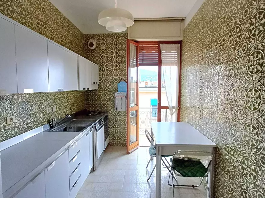 Immagine 39 di Quadrilocale in vendita  in Vico della Conceria 20 a Alassio