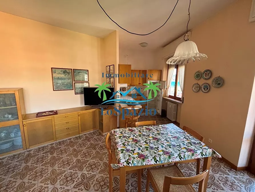 Immagine 5 di Trilocale in affitto  in via aurelia 118 a Andora